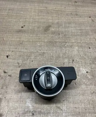 Light switch