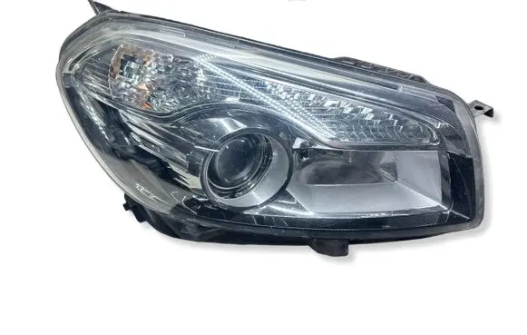 Nissan Qashqai Headlight/headlamp 26010BR01B