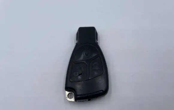 Mercedes-Benz E W211 Ignition key/card 