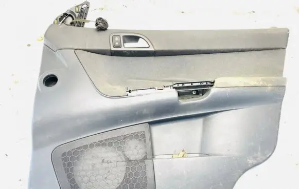 Volvo V50 Front door card panel trim 8679451 39996054