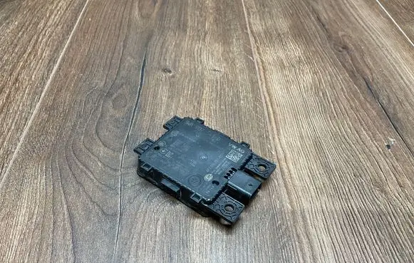 Volkswagen PASSAT B8 Distronic sensor radar 3WA907541D