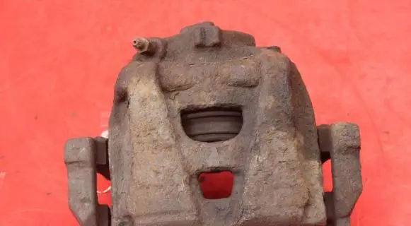 Volkswagen Tiguan Front brake caliper