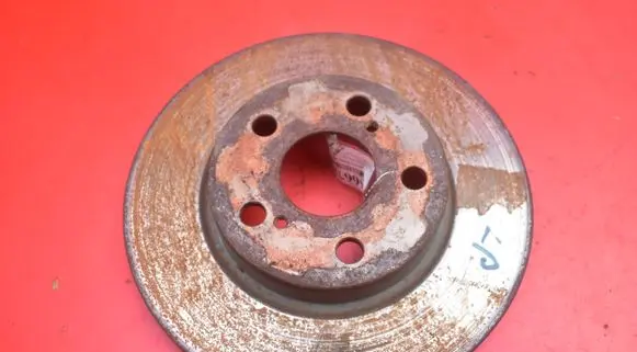Toyota Prius (NHW20) Front brake disc