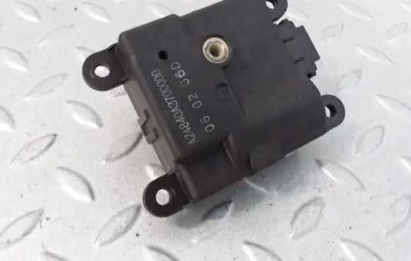 Honda Civic Air flap motor/actuator A24840A3700000