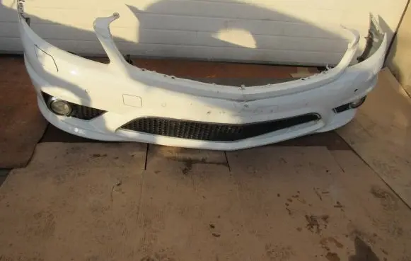 Mercedes-Benz CL C216 Front bumper A2168807070 00009650 0007911452