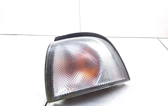 Nissan Sunny Front indicator light 013530 6R010301