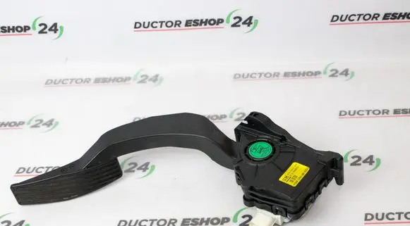 Opel Mokka Accelerator throttle pedal 95087911