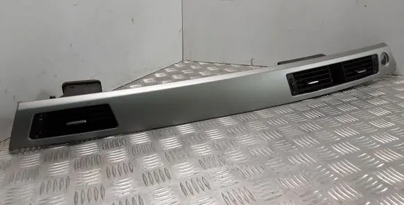 BMW 3 E90 E91 Panel trim 7132846 7144253 7151201