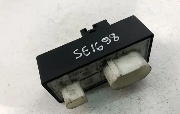 Volkswagen Golf VI Other control units/modules 1J0919506M