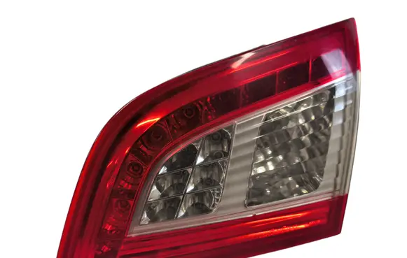 Peugeot 508 Tailgate rear/tail lights 9686780680
