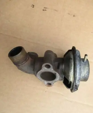 Toyota Avensis T220 EGR valve