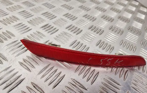 Rear tail light reflector