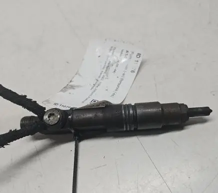 Volvo V70 Fuel injector 074130201Q