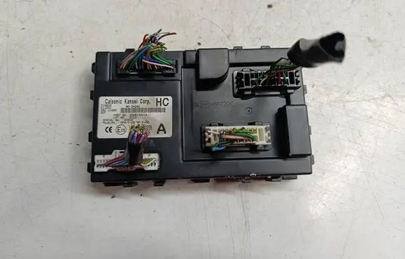Nissan Note (E12) Central body control module 284B13VU1A 116RAI000258 116RI000259