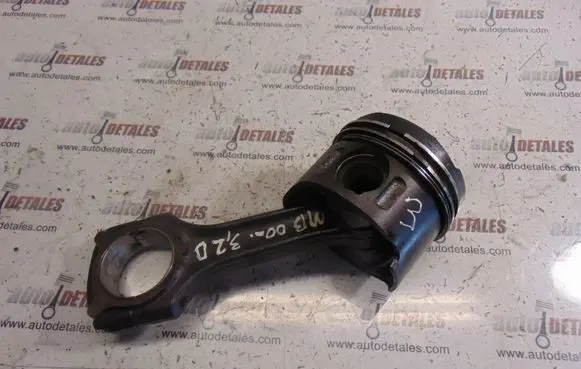 Mercedes-Benz E W210 Piston with connecting rod