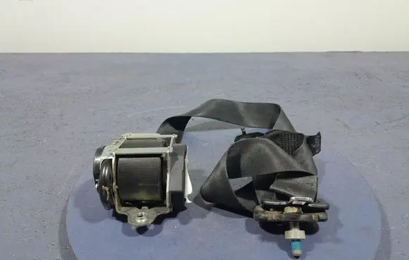 Fiat Fiorino Front seatbelt 735632225