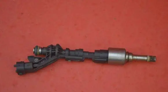 Ford Galaxy Fuel injector BM5G-9F593-BA