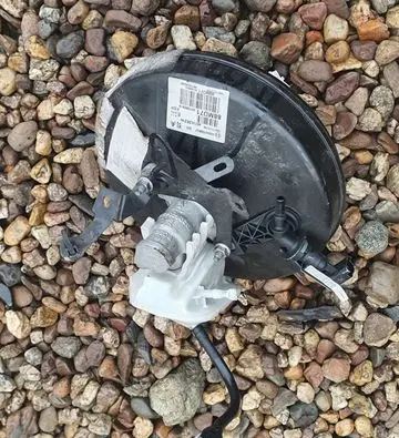 Chrysler Sebring (ST-22 - JR) Brake booster 04764647AB
