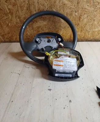 Suzuki Grand Vitara I Steering wheel 62410