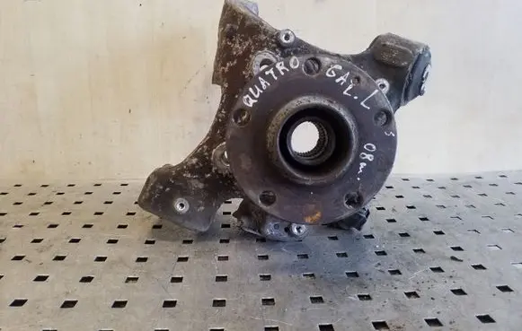 Audi A6 S6 C6 4F Rear wheel hub