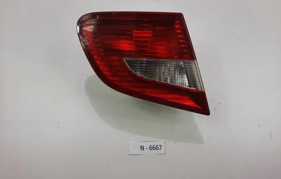 Skoda Superb B6 (3T) Tailgate rear/tail lights
