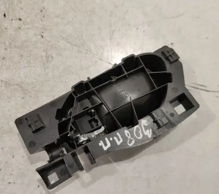 Peugeot 308 Front door interior handle 9660525380