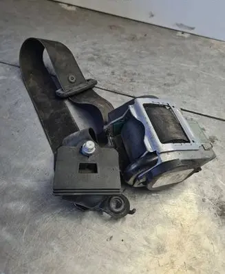 Volkswagen Crafter Front seatbelt 2018680222 D431645