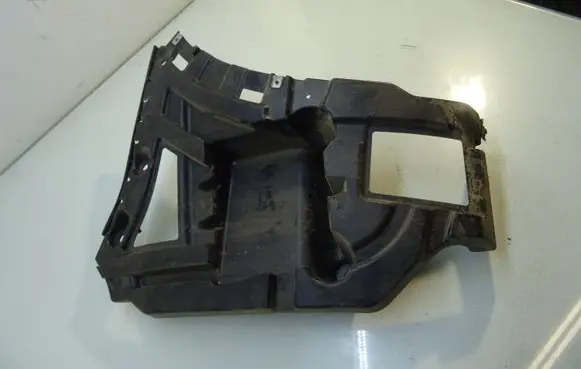 BMW X3 F25 Bumper support mounting bracket corner 7210078