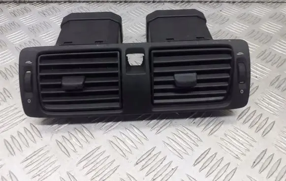 Volvo V50 Dashboard side air vent grill/cover trim