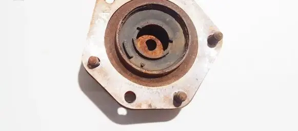 Mazda Xedos 6 Coil spring mount 