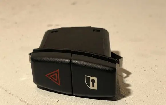 BMW 5 E60 E61 Hazard light switch 6919506