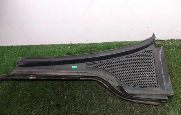 Volkswagen Golf VII Wiper trim 5G1819404A