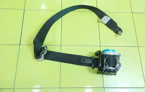 Mazda 6 Front seatbelt PRZOD BEZPIECZENSTWA