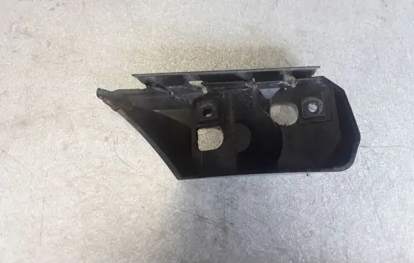 Volvo S40 Front bumper mounting bracket 30655875