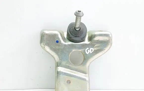 Dodge Caravan Sliding door lock loop/hook striker 505AAA 09907