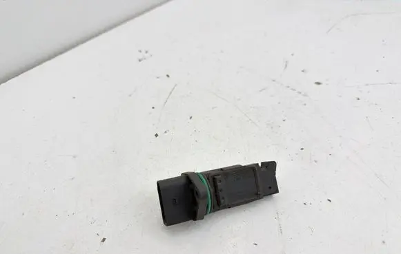 Audi Q2 - Mass air flow meter F00C2G2055 789031C
