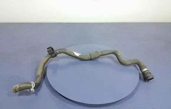 Audi A4 S4 B7 8E 8H Engine coolant pipe/hose 9326896