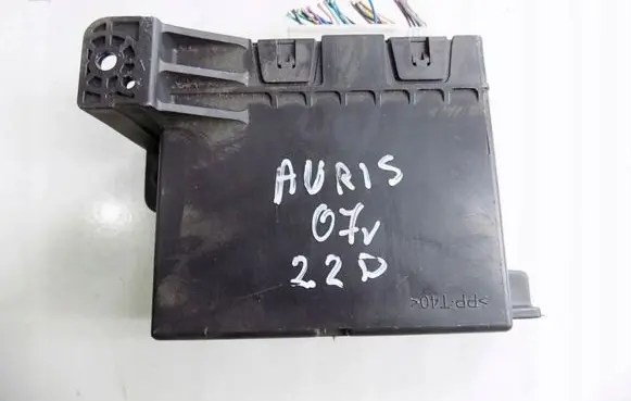 Toyota Auris 150 Other control units/modules 8865002430