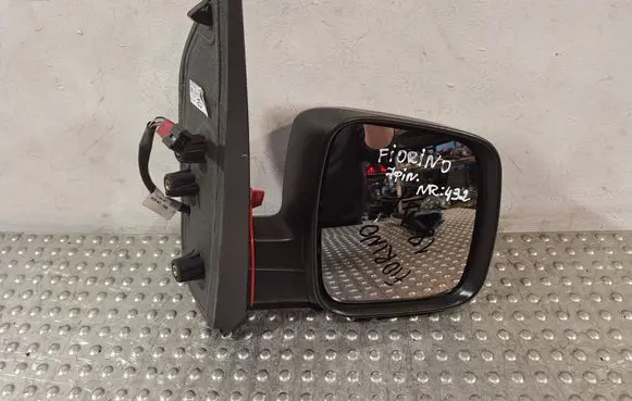 Front door electric wing mirror