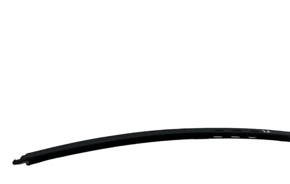 Opel Corsa E Rear door windshield rail 