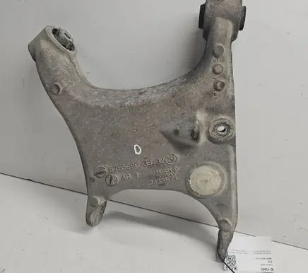 BMW 5 E60 E61 Rear upper control arm/wishbone 6755990