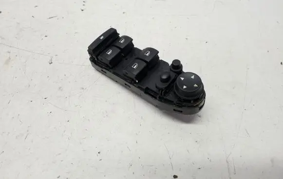 BMW X5M E70 Electric window control switch 921804404