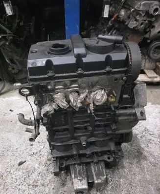 Volkswagen Polo III 6N 6N2 6NF Engine AMF