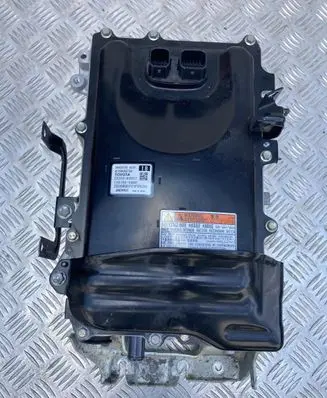 Toyota Yaris XP210 Voltage converter inverter G9200-K0011