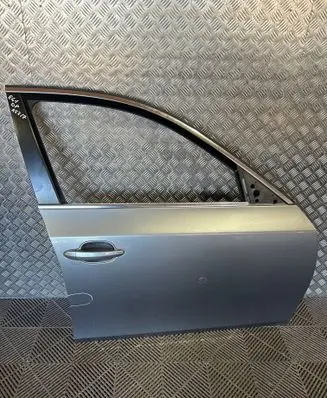 BMW 5 E60 E61 Front door
