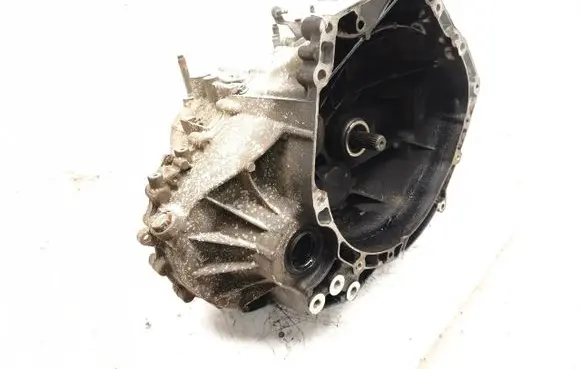 Mazda 6 Manual 6 speed gearbox D6050