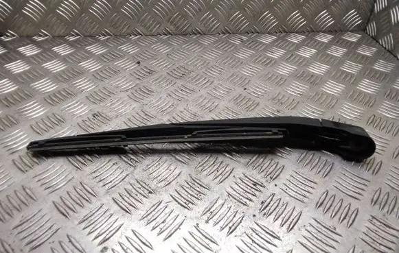 Citroen C4 I Rear wiper blade arm