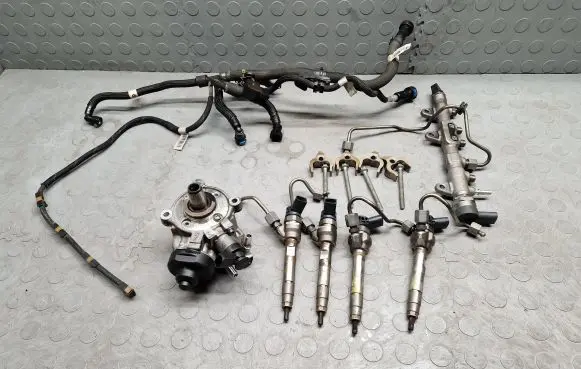 BMW 1 F20 F21 Fuel injection system set 8511626 8514146