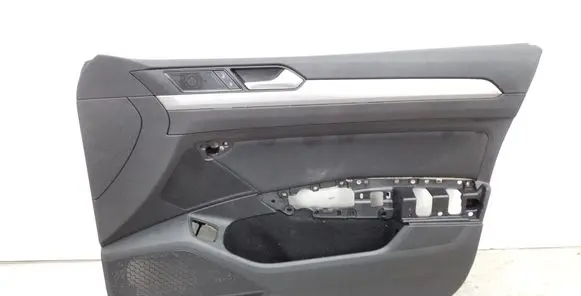 Volkswagen PASSAT B8 Front door card panel trim 3G2867012