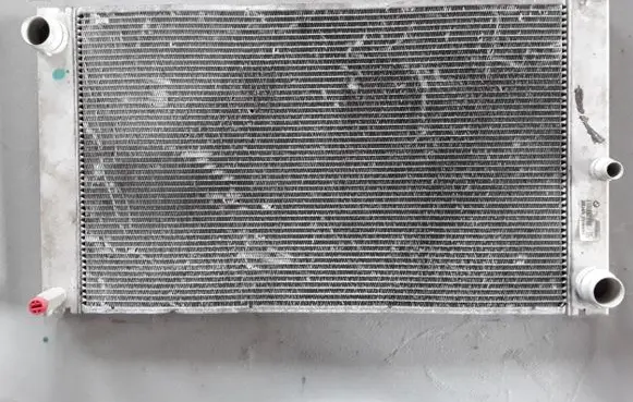 BMW 6 E63 E64 Coolant radiator 7795878